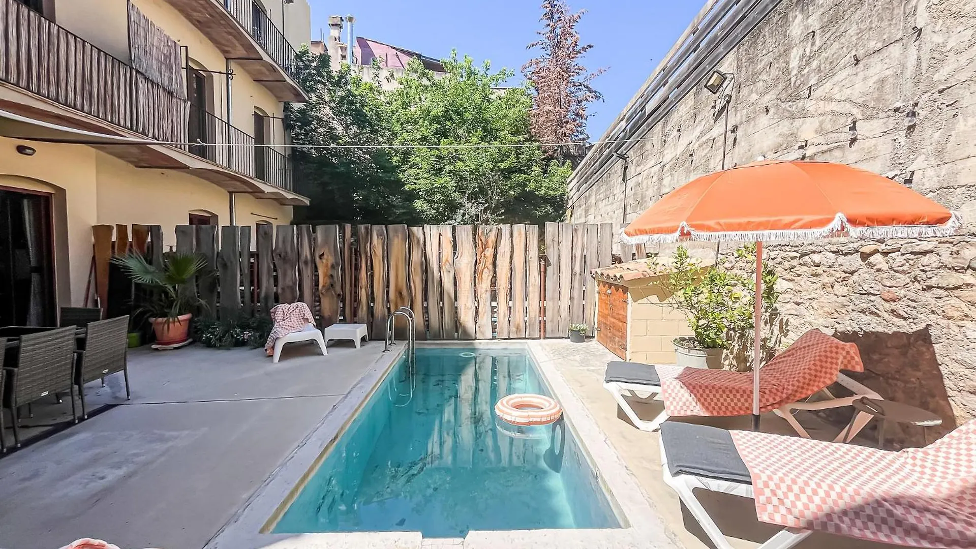 Aptw Pool In Heart Of Old Town Girona