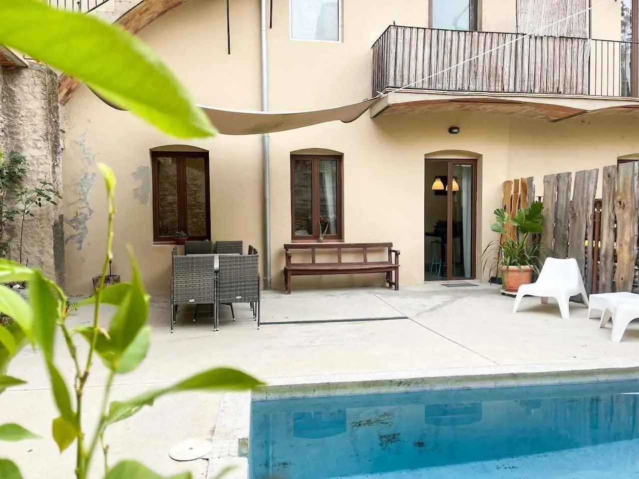 Aptw Pool In Heart Of Old Town Girona Apartment